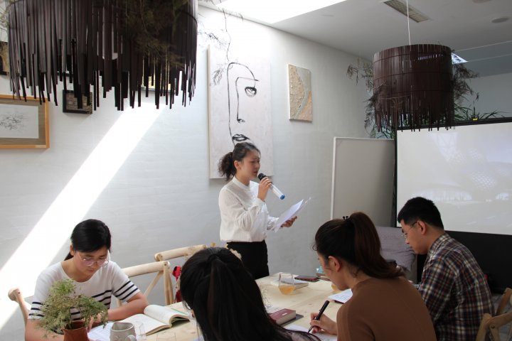 /gb2312/jiguangonghui/5658.html