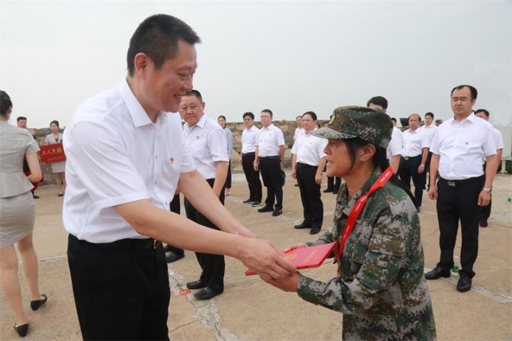 /gb2312/guanyunxianzonggonghui/9080.html