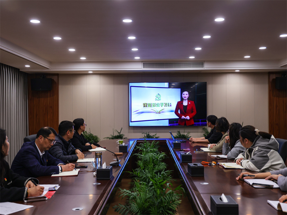 20230410 云台：学习榜样事迹，汲取奋进力量.jpg