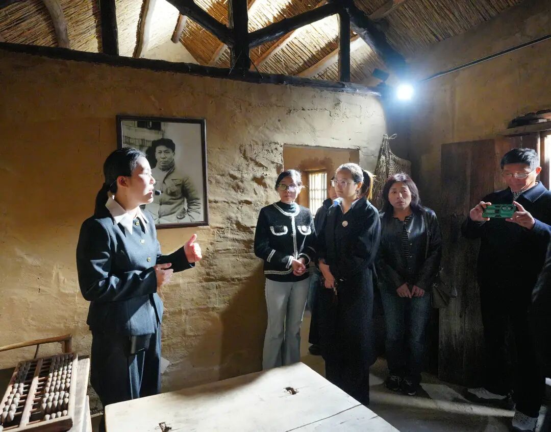 1761530162531350.jpg 6.jpg