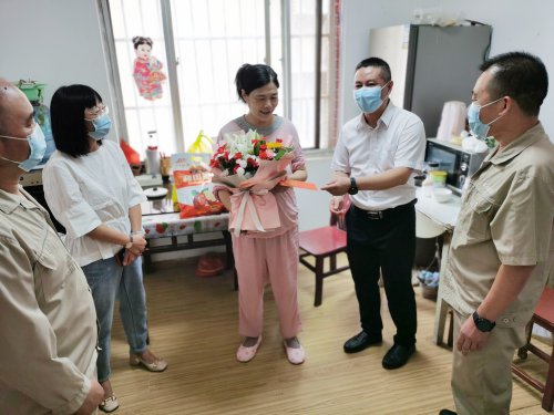 /gb2312/qishiyegonghui/gangkoukonggujituangonghui/10748.html